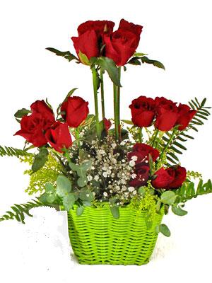 Ankara Keçiören Etimesgut Çiçekçi firma ürünümüz Özel sevgi hediye çiçeği Ankara çiçek gönder firması şahane ürünümüz 