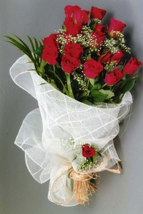 Ankara Keçiören Bağlum Çiçekçi firma ürünümüz kırmızı güller çiçek buketi