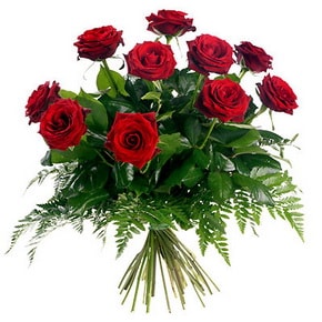 Ankara Keçiören çiçek gönderme 10 adet kırmızı gülden buket 